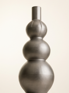 Vase décoratif en métal argenté de luxe, forme sphérique empilable moderne, texture, récipient à fleurs pour la maison, le bureau, le hall, l'aménagement intérieur - Product Image 3