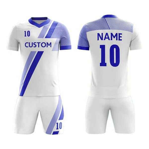 Maillot de football rétro classique personnalisable en coton 100% respirant de haute qualité à manches courtes et col en V avec nom d'équipe personnalisé - Product Image 5