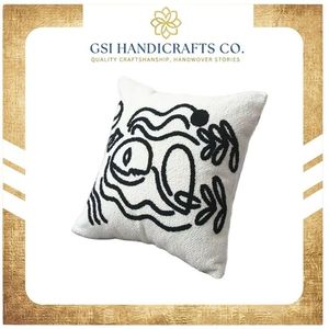 Coussin carré en coton le plus vendu avec broderie noire de dessin animé, design minimaliste, housse lavable - Product Image 2