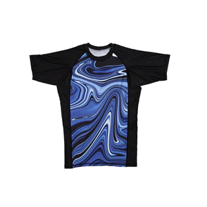 เสื้อรัดกล้ามเนื้อแขนสั้นผู้ชาย พิมพ์ลายคลื่นสีน้ำเงินด้วยเทคนิค Sublimation แห้งเร็ว คุณภาพสูง ผลิตจากโพลีเอสเตอร์ - Product Image 5