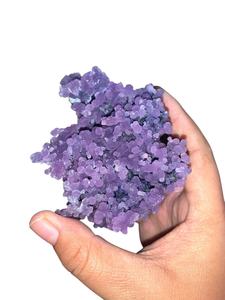Spécimen d'agate de raisin violette naturelle, grappe de cristaux de calcédoine botryoïdale, pierre de guérison, petite taille 5-10 cm - Product Image 2