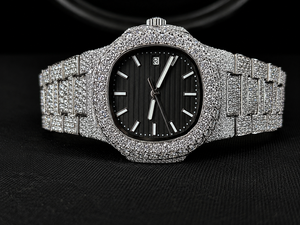 นาฬิกาข้อมือหรูหราสไตล์ Full Iced Out ประดับเพชรโมอิสซาไนต์แบบ Pave ระบบอัตโนมัติ สำหรับผู้ชาย สไตล์ฮิปฮอป - Product Image 1