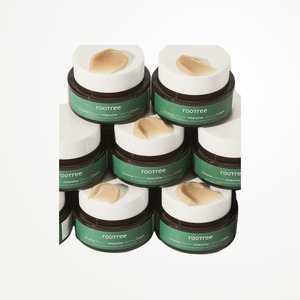Crème visage Rootree Licorice Jusoside, crème apaisante intensive pour les marques, soin de la peau du visage - Product Image 1
