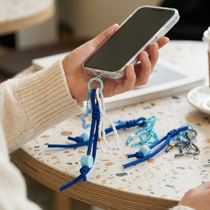 Breloques de téléphone étoiles perlées faites à la main, lanières de poignet en paracorde Y2K, anti-chute, pour coque de smartphone, porte-clés, ensemble d'articles cadeaux bleus - Product Image 6