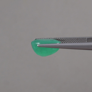 Émeraude Naturelle Certifiée par un Certificat Extérieur, Vente en Gros, Pierre Précieuse Verte Lumineuse de Qualité Supérieure, Coupe Ovale 5,09 Carats (11,5x8,5mm, 6,5mm) - Product Image 2