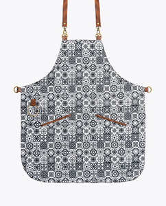 Cape de coiffure à motif géométrique bleu, tablier textile à taille ajustable pour coiffeurs - Product Image 3