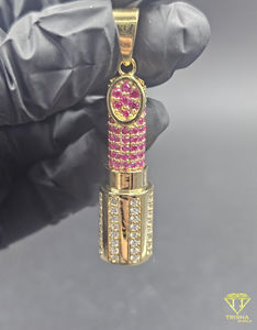 จี้รูปลิปสติกประดับเพชร VVS รูปทรงทันสมัย สีชมพู  ชุบทองคำขาว 925 เงินแท้ สำหรับผู้หญิง - Product Image 1