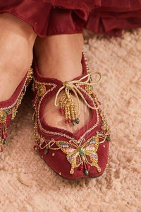 Pakistan Manufactured New Design Women <b>Khussa</b>-Fashion Trend Printed Anti-Slippery Custom Made Raw Silk Upper Velvet Lining - Product Image 6