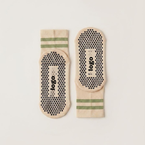 Chaussettes antidérapantes personnalisées avec logo, motif rayé et semelle antidérapante pour adultes, usage décontracté printemps - Product Image 2