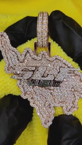 Colgante de Lujo para Fiesta, Estilo Hip Hop, Chapado en Oro de 18K, con Moissanita y Plata de Ley, Personalizado y Brillante - Product Image 3