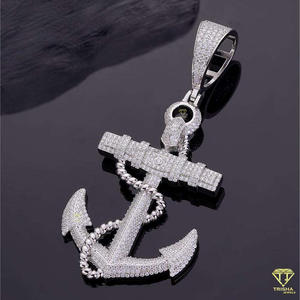 Pendentif Statement Iced Out avec Diamant de Laboratoire, Collier Bling Hip Hop de Luxe, Bijoux Urbains - Product Image 3