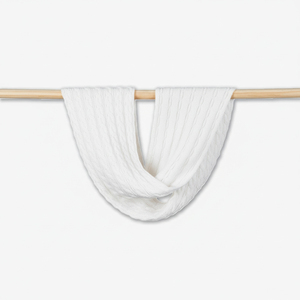 Meilleur Prix Écharpe d'Hiver Chaude 100% Acrylique Écologique Mi-Longue Teinte Unie pour Filles et Adultes 200g OEM ODM - Product Image 1