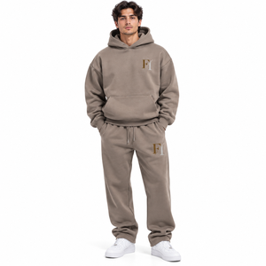 Conjunto Deportivo de Dos Piezas para Hombre, Sudadera con Capucha y Pantalones de Felpa Gruesa, Estilo Urbano, con Logotipo Bordado - Product Image 1