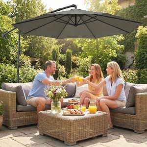 Ombrellone da Patio a Sbalzo da 3 Metri con Rotazione a 360°, Design a Braccio Orientabile, Manovella e Inclinazione, Colore Beige con Copertura - Product Image 2