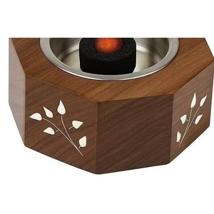 Quemador de incienso octogonal de madera con mango largo e inserción metálica, una pieza elegante diseñada para aromatizar y decorar el hogar. - Product Image 5