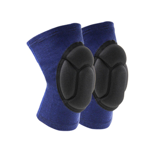 Genouillères de haute qualité fabriquées avec un tissu respirant et un rembourrage durable pour un confort maximal et une protection longue durée - Product Image 1
