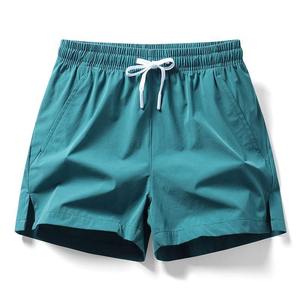 Shorts de sport taille US, logo personnalisé, séchage rapide, entraînement, athlétisme, course à pied, légers, vêtements de sport pour hommes, shorts de gym avec poches - Product Image 5