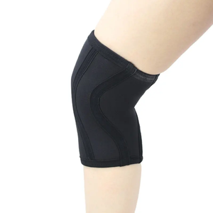 Rodillera de Compresión Reforzada para Hombres y Mujeres, Soporte de Rodilla Transpirable y Personalizable, Ideal para Entrenamiento, Deportes y Accesorios de Gimnasio - Product Image 1