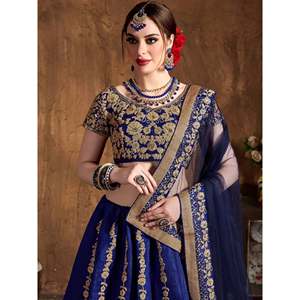 Conjunto de Lehenga Choli de Seda Azul con Bordado Dori para Mujer Talla Grande - Product Image 3