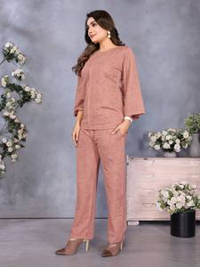 Collection Festive Décontractée Haut et Bas pour Femme en Tissu Importé Élégant - Product Image 4