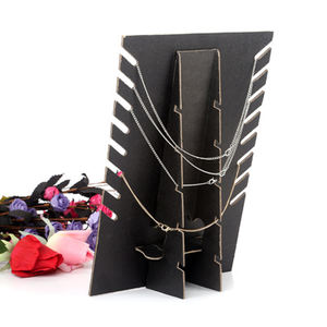 Exhibidor de Joyería Portátil Moderno de Cartón Negro Simplicity para Collares, para Tienda - Product Image 4