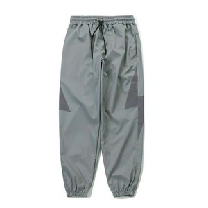 Pantalones de Lluvia Premium Transpirables e Impermeables, Hechos de Nailon y Poliéster, Reversibles, de Doble Capa, para Hombre - Product Image 3