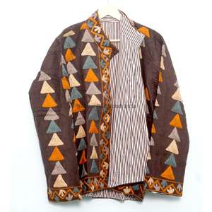 Veste décontractée pour femme, faite à la main, écologique, d'inspiration plage, pour l'hiver, avec fermeture à boutons, broderie florale, en coton cotrize - Product Image 6