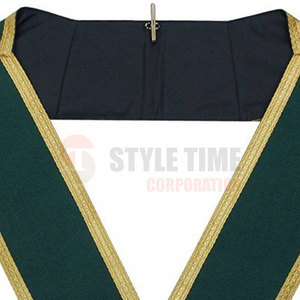 Colliers de costume élégants offrant un attrait décoratif et des colliers d'uniforme de qualité supérieure à des fins de présentation - Product Image 2