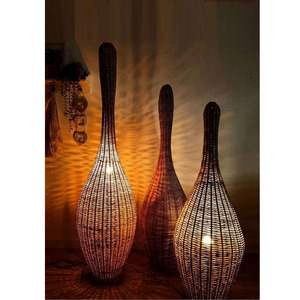 Lampes sur pied au prix direct usine pour la décoration du salon, lampe sur pied créative vintage en rotin, OEM accepté, vente en gros depuis le Vietnam - Product Image 3