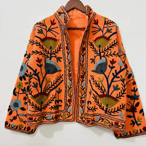 Chaqueta Bomber de Algodón Indio Hecha a Mano para Mujer, con Bordado Kantha, Tejida, Transpirable y Acolchada, con Forro de Lino, Estilo Boho Étnico - Product Image 1