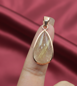 Pendentif en quartz rutilé doré naturel en forme de poire, argent sterling 925 plaqué or jaune, bijou artisanal bohème en cristal de guérison pour elle - Product Image 3