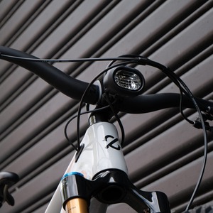 Precio de Fábrica para la Nueva Bicicleta Eléctrica de Montaña Amflow PX Carbon Pro 700Wh para Adultos con 2 Años de Garantía Disponible para Pedidos al por Mayor - Product Image 6