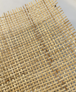 Malla de ratán natural de la fábrica Caro Vietnam para muebles, puertas de armarios, asientos de sillas y uso interior. - Product Image 1