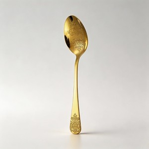 Ensemble de couverts élégants en métal avec un design orné, finition miroir haute brillance, passe au lave-vaisselle, idéal pour les mariages - Product Image 4