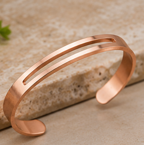 Bracelet manchette ouvert en cuivre pur, à découpe parallèle, design raffiné, cadeau promotionnel original - Product Image 4