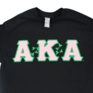เสื้อยืดคอกลมสีดำลายใบไอวี่สีเขียวและชมพู แบรนด์ AKA Ivy Tee เสื้อผ้าลำลองสำหรับผู้หญิง สวมใส่ได้ทุกวัน - Product Image 5