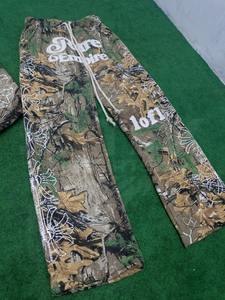 Conjunto de Pantalones Anchos con Pedrería y Logotipo Bordado Personalizado, Traje Deportivo de Poliéster/Algodón Grueso para Hombre, con Dobladillo Desgastado, Estilo Casual - Product Image 2