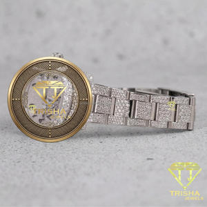 Elegante Reloj de Pulsera Analógico de Acero Inoxidable con Esfera de Cristal Verde y Bisel con Diamantes Moissanite - Product Image 5