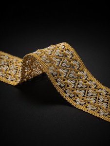 Bordure décorative élégante en dentelle métallique Zari pour vêtements, tenues ethniques et articles d'ameublement - Product Image 1