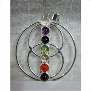 Art Palace - Impresionante Colgante de Plata 925 con Forma de Círculo de Chakra, con Múltiples Piedras Preciosas y Cristales - Product Image 1