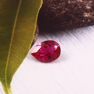 Rubis de Birmanie rouge rosé, taille poire, pierre précieuse naturelle certifiée, haute clarté, qualité bijoux de luxe - Product Image 2