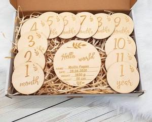 Tarjetas de madera redondas grabadas para marcar los meses del bebé, accesorios para fotos, decoración hecha a mano para recién nacidos de 1 mes a 1 año - Product Image 1
