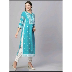 Kurta de Algodón con Bordado Más Vendida, Color Cielo - Product Image 1