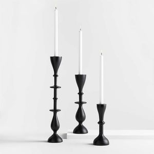 Magnifique porte-bougie en fer forgé, pièce d'art décorative artisanale pour embellir les intérieurs et les événements spéciaux - Product Image 1