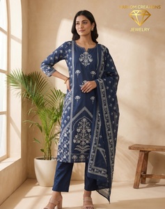 Hari Om Creations Ensemble de costume long réversible en mousseline de soie bleue brodée pour femme, style bohème, col en V, manches trois quarts - Product Image 1