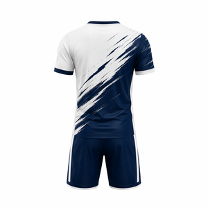 Ensemble d'uniformes de football personnalisés avec maillot et short sublimés – Tenue de performance pour les équipes, les clubs et les écoles - Product Image 2