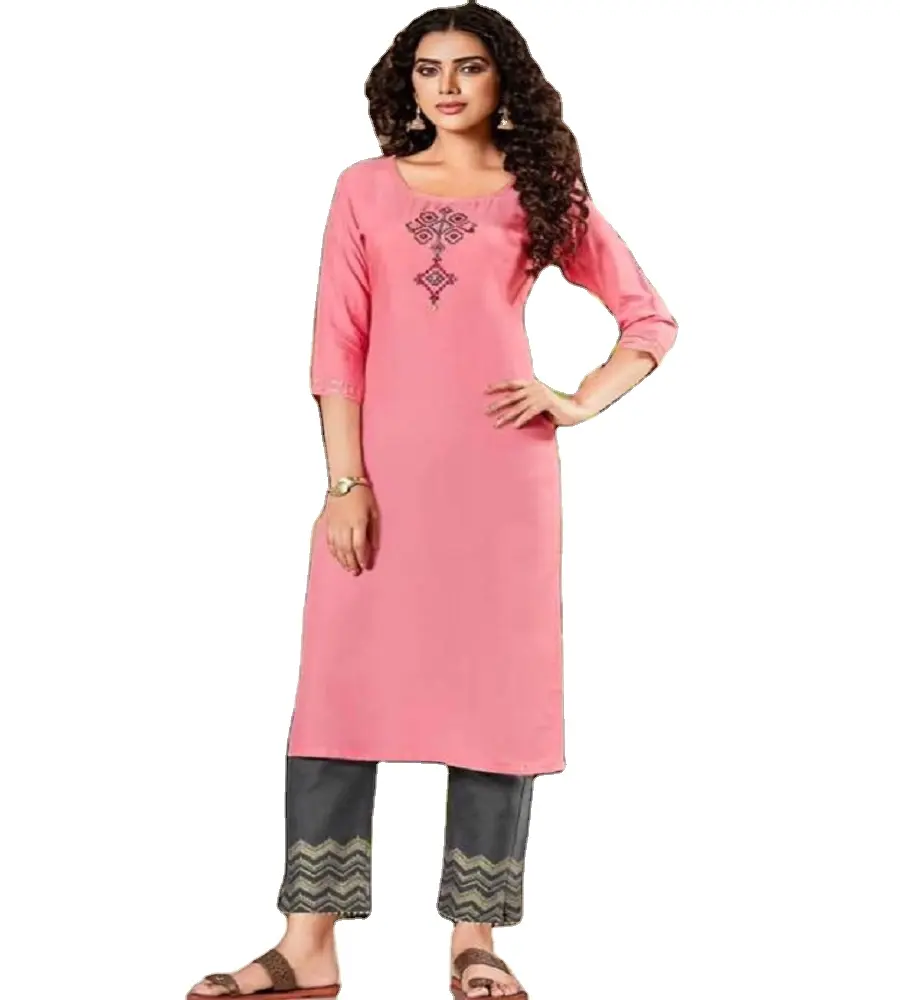 Neue trend ige neueste traditionelle indische sexy Baumwolle Stickerei Kurti Chikankari Palazzo Damen Kurta Sets Großhandel Surat Indien