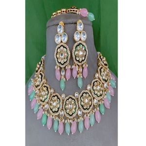 ชุดสร้อยคอพร้อมต่างหูประดับมอสซาไนต์ชุบทองคุณภาพพรีเมียมสุดหรูสำหรับงานหมั้น งานแต่งงาน และงานเลี้ยงสำหรับผู้หญิง - Product Image 1