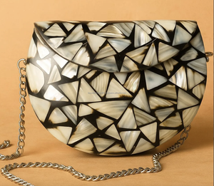 Vintage Fashion Mother Pearl Wristlet <b>Clutch</b> Evening <b>Bag</b> Geometric Pattern <b>White</b> Black Metal Zipper Closure Logo Embellishment - Product Image 1