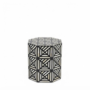 Taburete de lujo hecho a mano con incrustaciones geométricas de hueso, mesa auxiliar hexagonal en blanco y negro para sala de estar y dormitorio. - Product Image 1
